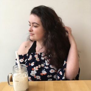 Meet your Posher, Anna